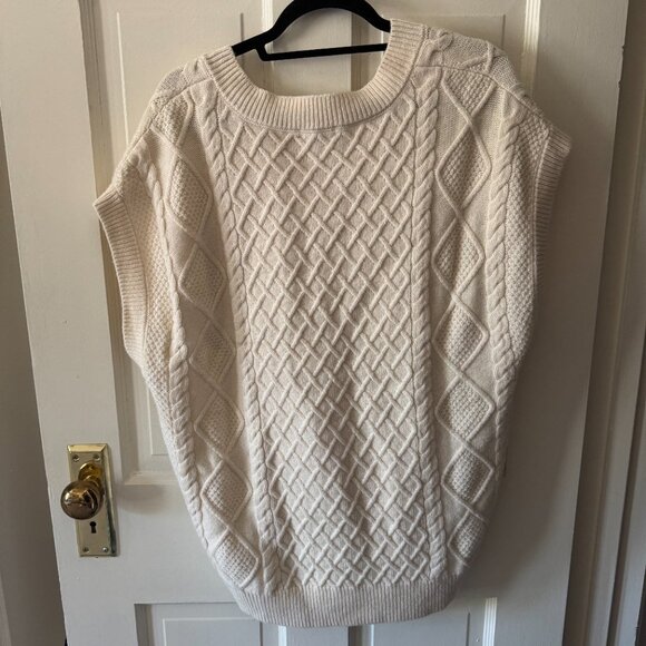 Madewell Cable Knit V-Neck Sweater Vest - Picture 3 of 3